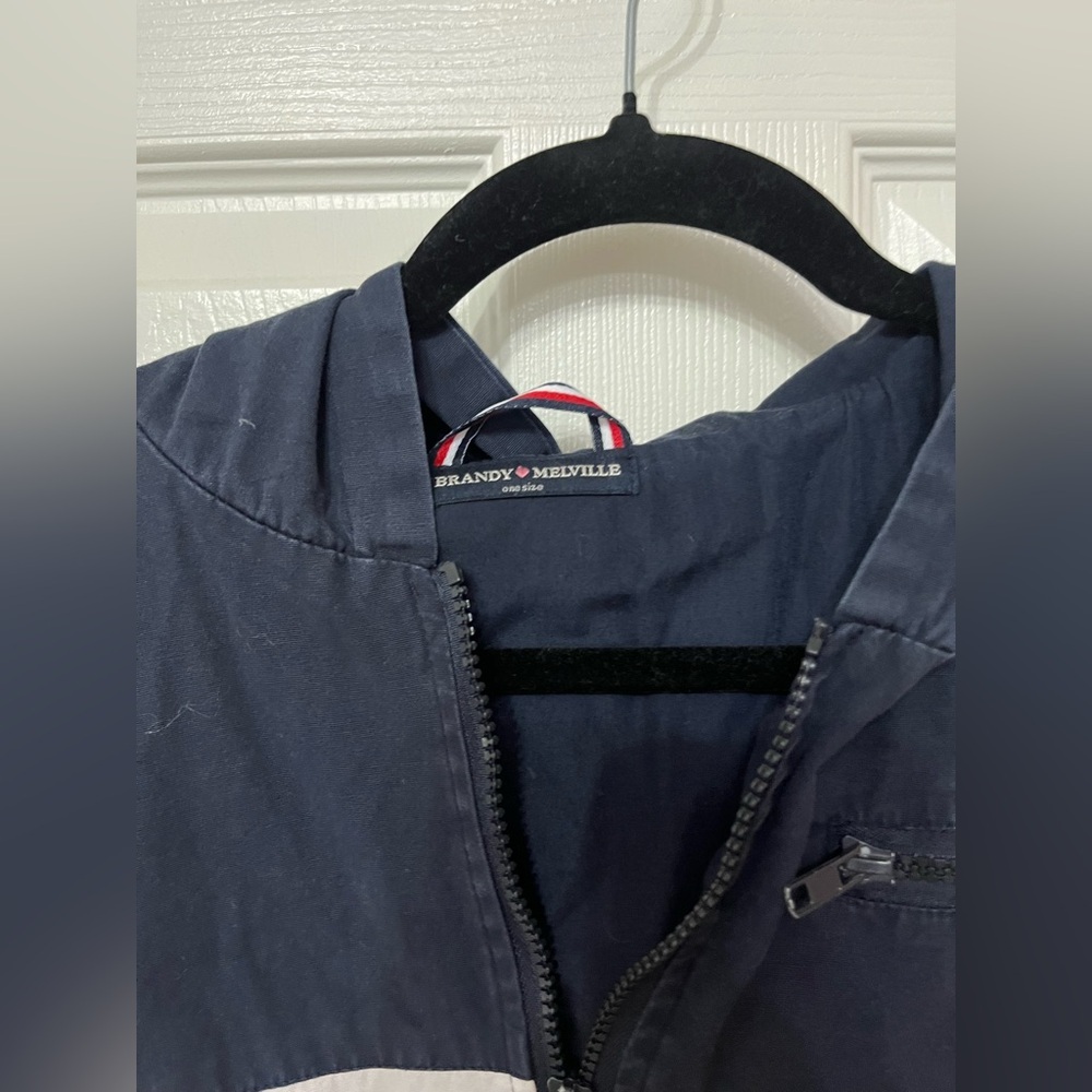 Brandy Melville Windbreaker Jacket‎ red white and blue stripe one size - Picture 8 of 10